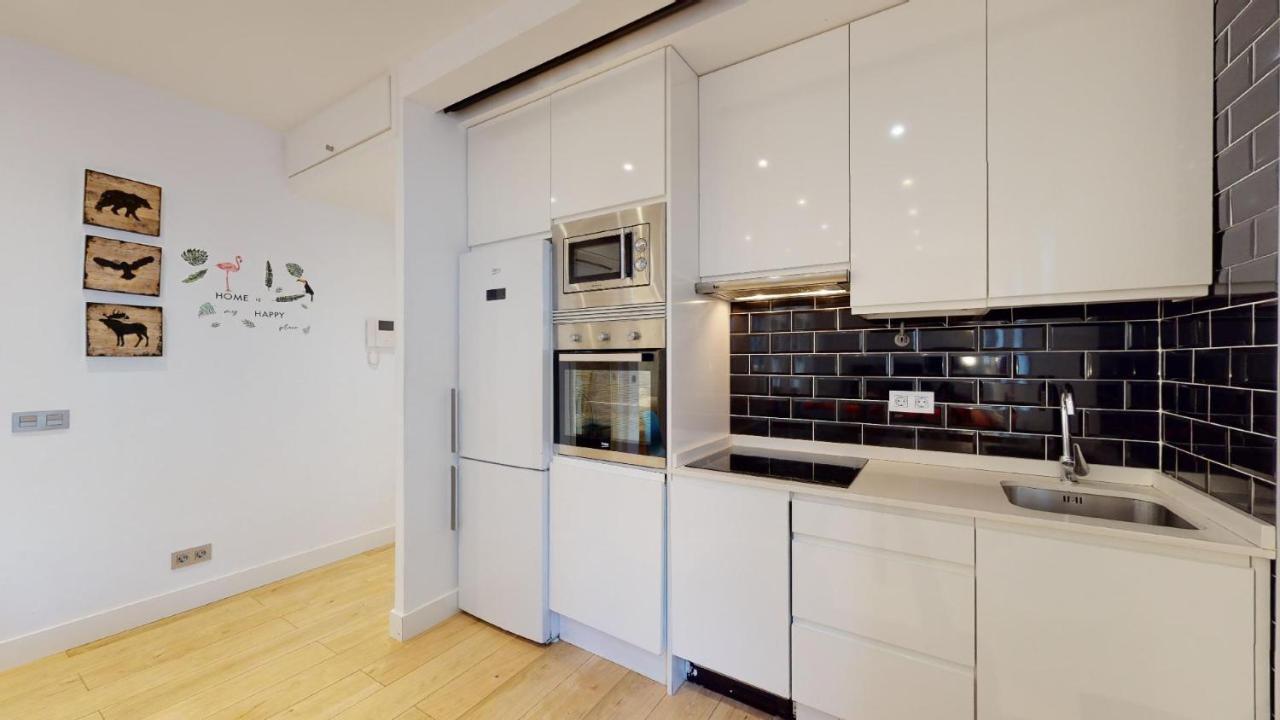 Mar De Alegria Apartment Madrid Bagian luar foto