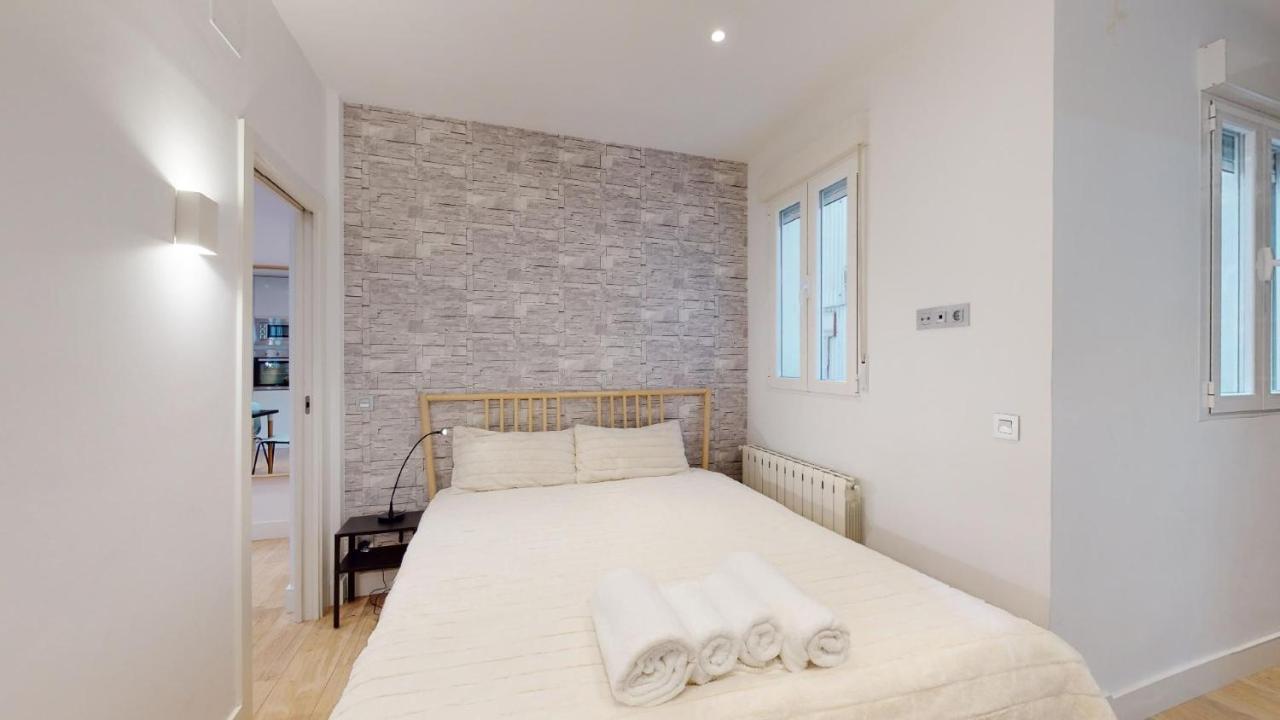 Mar De Alegria Apartment Madrid Bagian luar foto