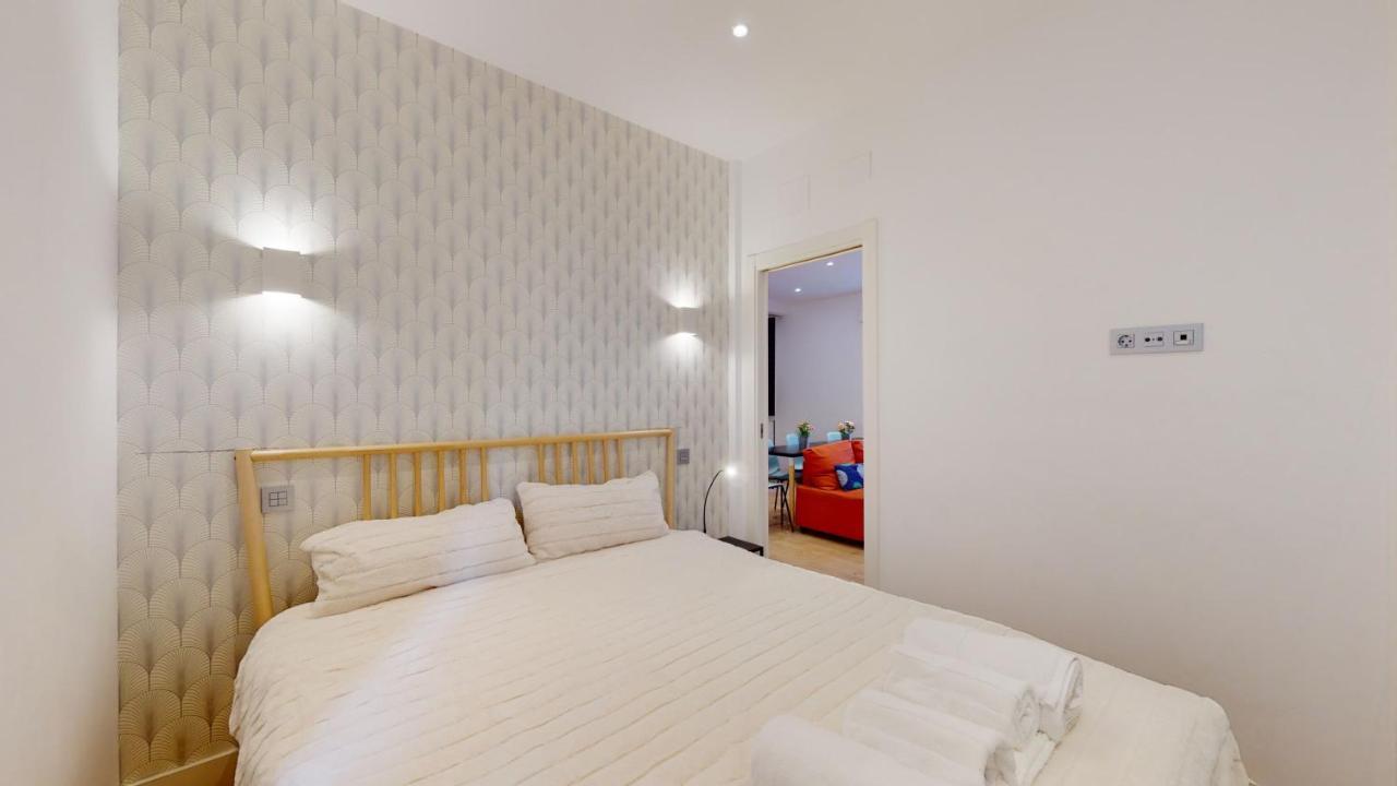 Mar De Alegria Apartment Madrid Bagian luar foto
