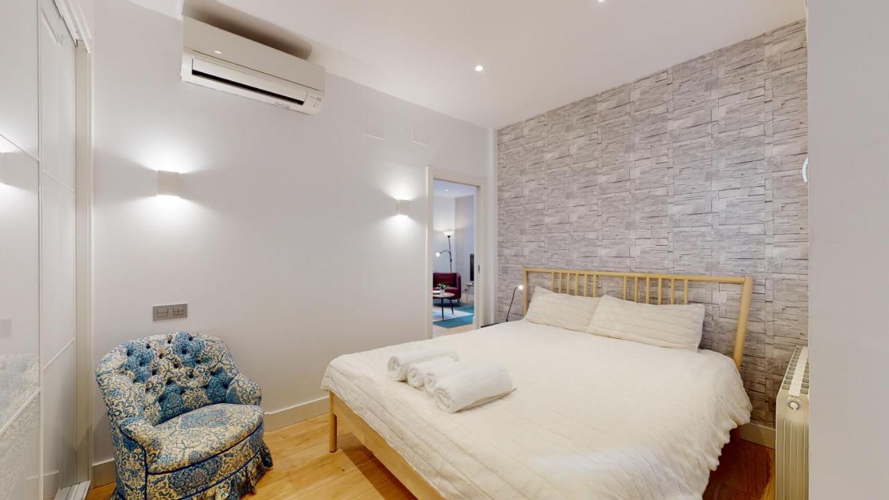 Mar De Alegria Apartment Madrid Bagian luar foto