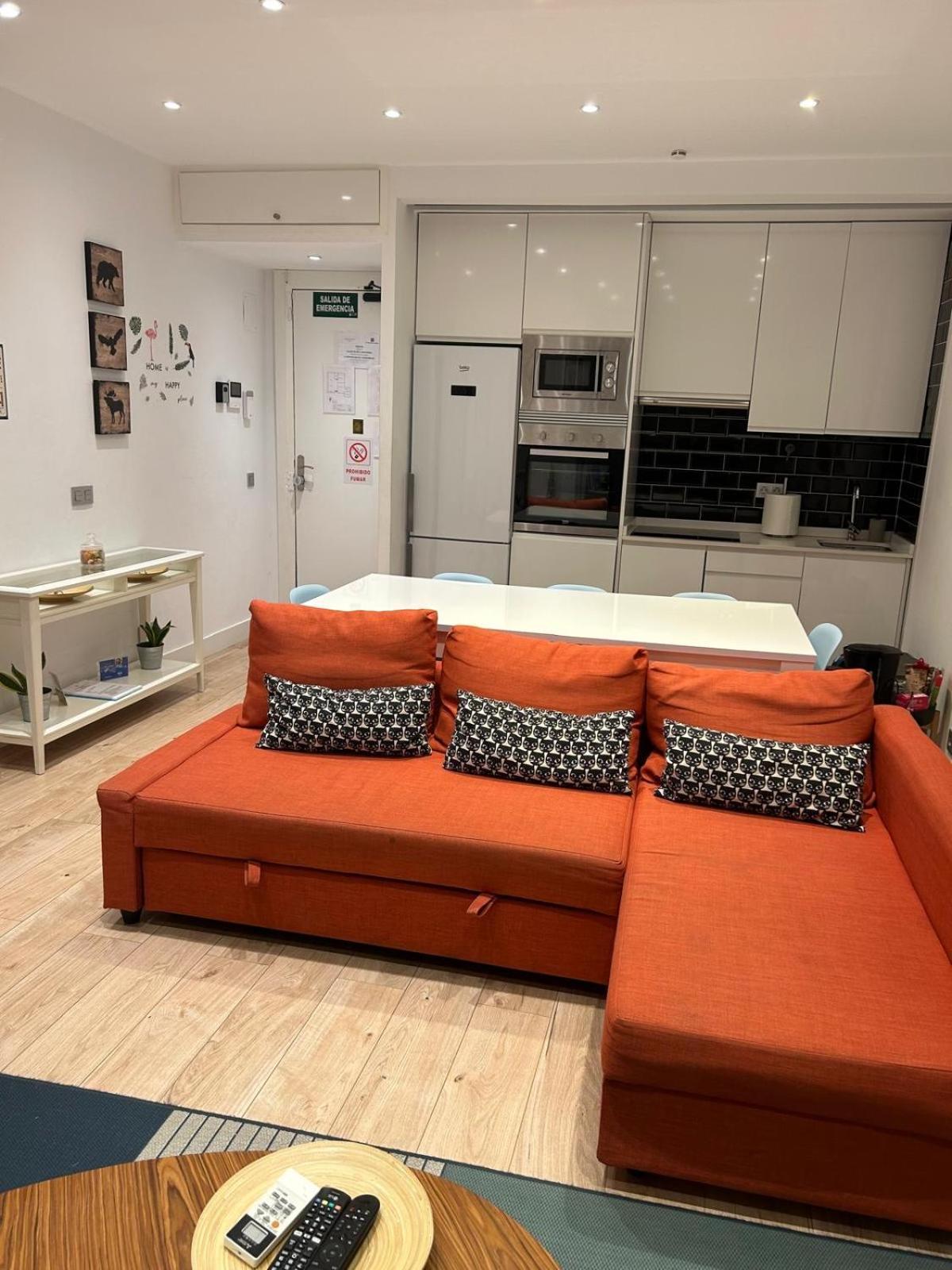 Mar De Alegria Apartment Madrid Bagian luar foto