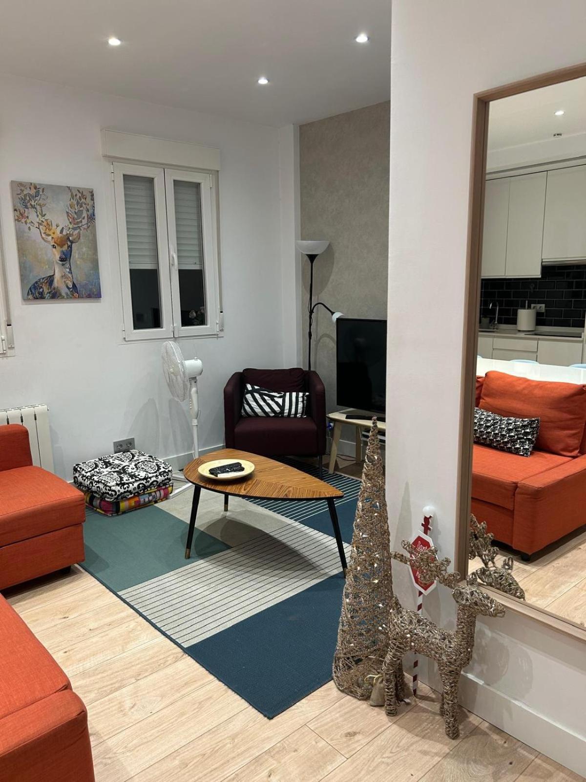 Mar De Alegria Apartment Madrid Bagian luar foto